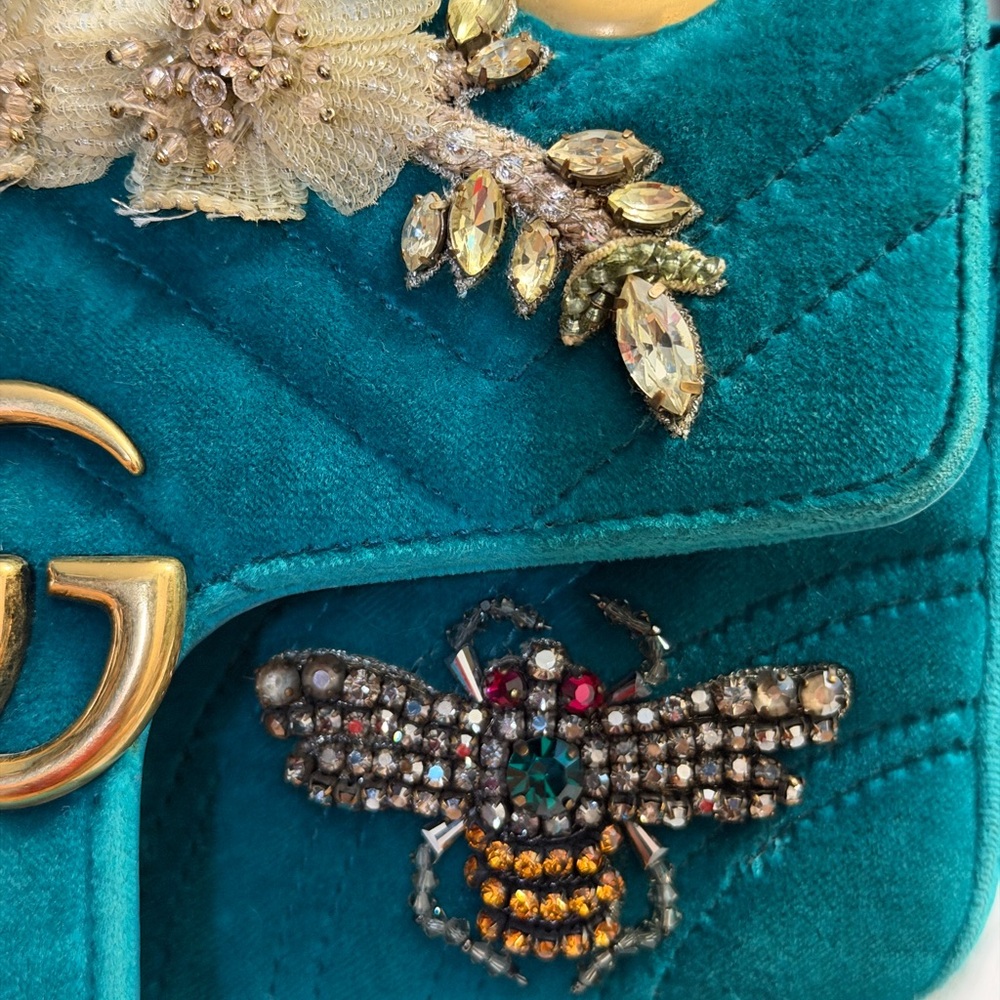 GG Marmont Teal Velvet Crystal Embellished Limited Edition Shoulder/Crossbody - Picture 3 of 16